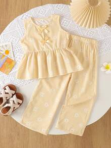 SHEIN Elladie kids 女童新款清新田園風精緻碎花兩件套，棕色蝴蝶結裝飾背心上衣 + 同款碎花寬腿長褲，甜美可愛時尚日常穿搭，夏季 - 黃色 - 查看 3