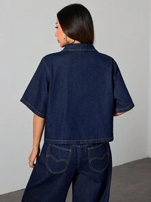 SHEIN PETITE 女款深藍色牛仔襯衫翻領短袖上衣 夏季牛仔套裝 辦公穿搭 學院風 女士夏季襯衫 小個子女款 - 深色水洗藍 - 查看 3