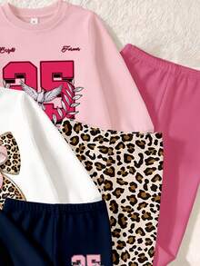 SHEIN 買3送1，少女極簡休閒數字與字母印花圓領衛衣搭配印花內搭褲套裝，以及豹紋蝴蝶結圓領衛衣搭配豹紋內搭褲套裝，適合秋冬日常穿著，3款可選 - 彩色 - 查看 4