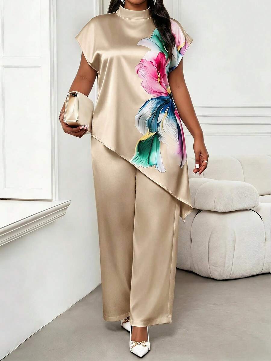 SHEIN Lady Conjunto de top y pantalones con estampado floral y dobladillo asimétrico para mujer de talla grande - Caqui - Ver 1