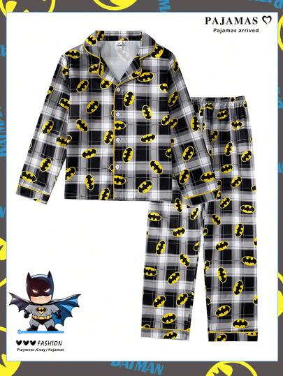 BATMAN X SHEIN Bộ đồ ngủ mặc nhà cho bé trai tuổi tween, áo tay dài và quần họa tiết kẻ caro in hoạt hình