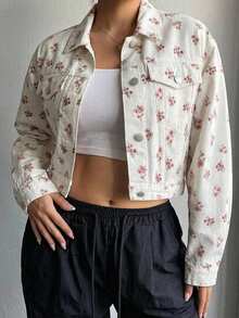 Dazy Plus Plus Size Women's Loose Short Denim Jacket With All-Over Ditsy Floral And Turn-Down Collar, Spring/Autumn - White - View 2