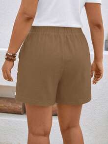 SHEIN LUNE CURVE 大尺碼百搭棉麻布料裝飾短褲 - 棕色 - 查看 2
