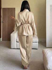 DAZY 2pcs Elegant Contrast Color Lace Trim Sleeve Decor Women's Sleepwear Set, Summer Pajamas - Beige - View 2
