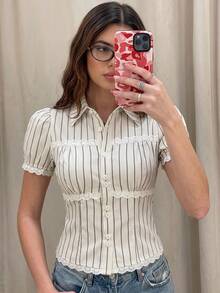 Aloruh Blouse rayée en patchwork de dentelle française pour femmes, chemise d'été à manches pétales, taille cintrée et col court - Multicolore - Voir 4