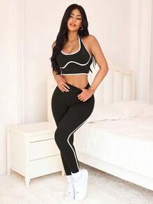 SHEIN Sports 女款拼色飾邊露背掛脖上衣與緊身褲運動套裝 - 黑與白 - 查看 3