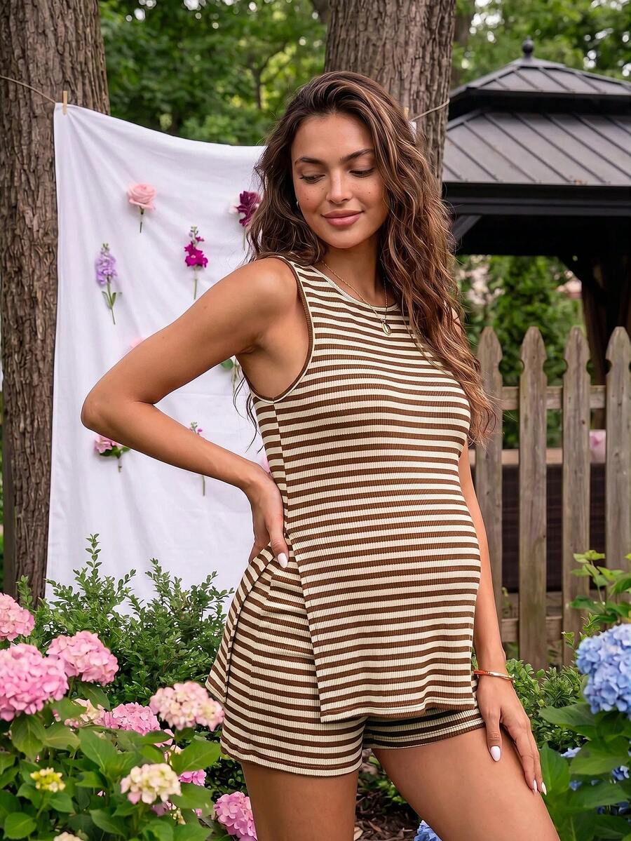 SHEIN 孕婦夏季休閒條紋側開衩背心與短褲兩件套 - 咖啡棕 - 查看 1