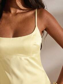 Opulessa Spring/Summer Vacation Solid Color Woven Spaghetti Strap Dress For Women Vacation Pale Yellow Elegant - Yellow - View 2