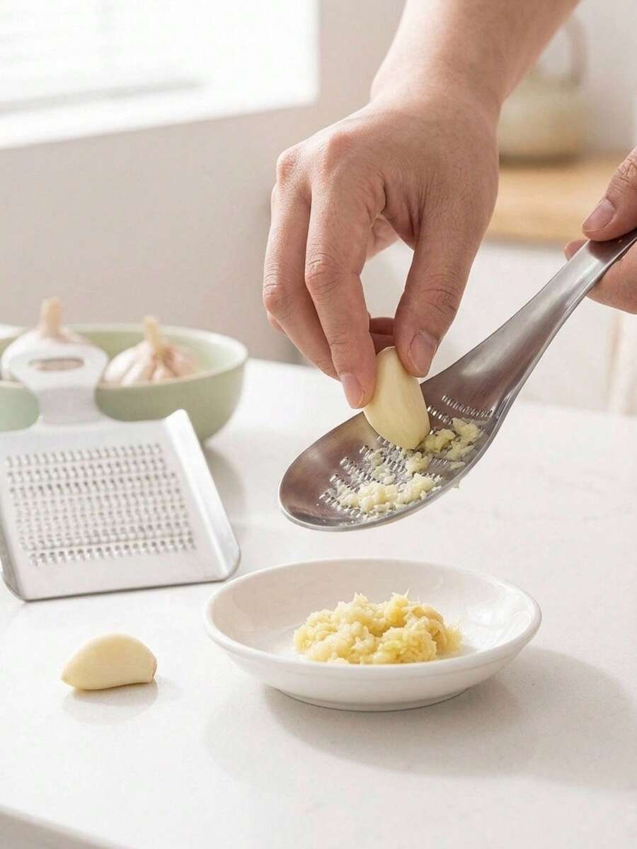 Haus Hana 不鏽鋼薑磨器、大蒜磨器、大蒜泥磨器、廚房小工具、大蒜搗碎、輔食磨器、薑刨器、薑磨器 - 銀色 - 查看 1