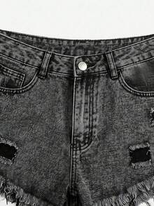 SHEIN Tall CURVE Plus Size Solid Color Frayed Hem Ripped Slant Pocket Casual Denim Shorts - Blue - View 5