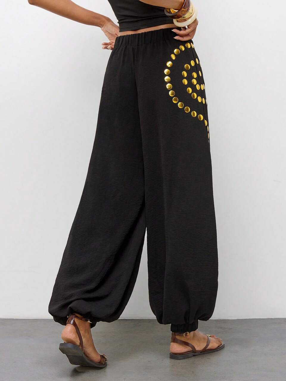 SHEIN Maija Women's Rivet Decor Pleated Cuffed Loose Casual Elegant Long Pants Party Black Gold,Going Out Outfits