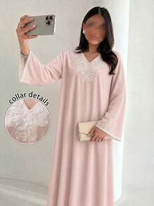 Yasmyna Lightweight Chiffon Wide Cuff Elegant Decorated Women's Arabian Dress - Pink - View 5