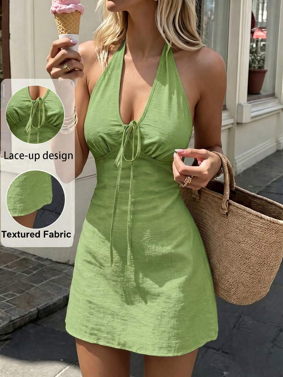 SHEIN PariChic 女款杏色紋理收腰掛脖繫帶時尚優雅洋裝,杏色洋裝,度假穿搭,女款度假洋裝,沙灘穿著,休閒穿著,通勤洋裝 - 綠色 - 查看 1