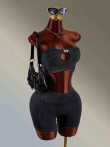 Amplova Ensemble de sport pour femmes avec top bandeau et short à design de patch métallique - Noir - Voir 5