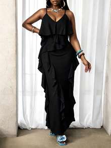 BamGleam Gaun Liburan Wanita Warna Polos dengan Ruffle dan Leher Halter - Hitam - View 4