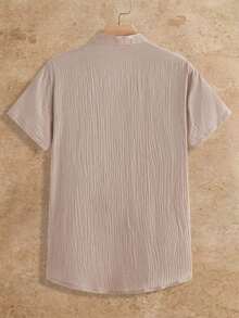 HIMLAND Camisa de hombre de corte holgado con media botonadura y color liso - Caqui - Ver 3