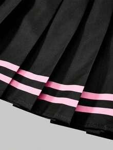 Girls' Set Sweet Cool Style! White Pink Black Color Block Eye-Catching, T-Shirt Street Style; Striped Color Block Design On Cuffs Is Lively. Paired With Pleated Black Short Skirt, Pink Black Striped Hem Echoes The Top, Casual And Fashionable. The Overall Outfit Is Full Of Energy, Easily Unlocks Sweet Girl Sporty Style, Suitable For Daily, Travel And Multiple Scenes, A Must-Have Eye-Catching Children's Clothing. - Multicolor - View 6