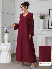 Al Najma 純色V領寬鬆刺繡領花卉時尚長袖大裙擺優雅女裝洋裝 - 酒紅色 - 查看 8