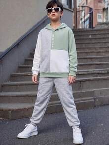 SHEIN 兒童青少年男孩服飾 男童連帽衫 男童運動長褲 配色連帽衫與運動長褲兩件套 適合通勤、上學、日常休閒、大學、旅行、運動 - 橄欖綠 - 查看 3