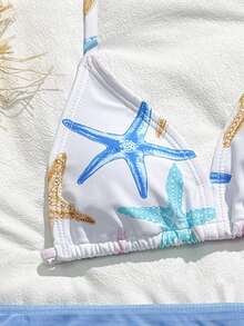 SHEIN 少女三件套比基尼套装，可爱针织海星海洋主题面料，时尚设计，款式端庄，适合海滩、游泳、度假、夏季等各种场合，保暖透气，是圣诞节、新年、情人节等节日的理想泳装之选。这款三件套泳衣套装包含比基尼和纱笼裙，海星印花图案，是少女沙滩装的完美搭配。 - 彩色 - 查看 6