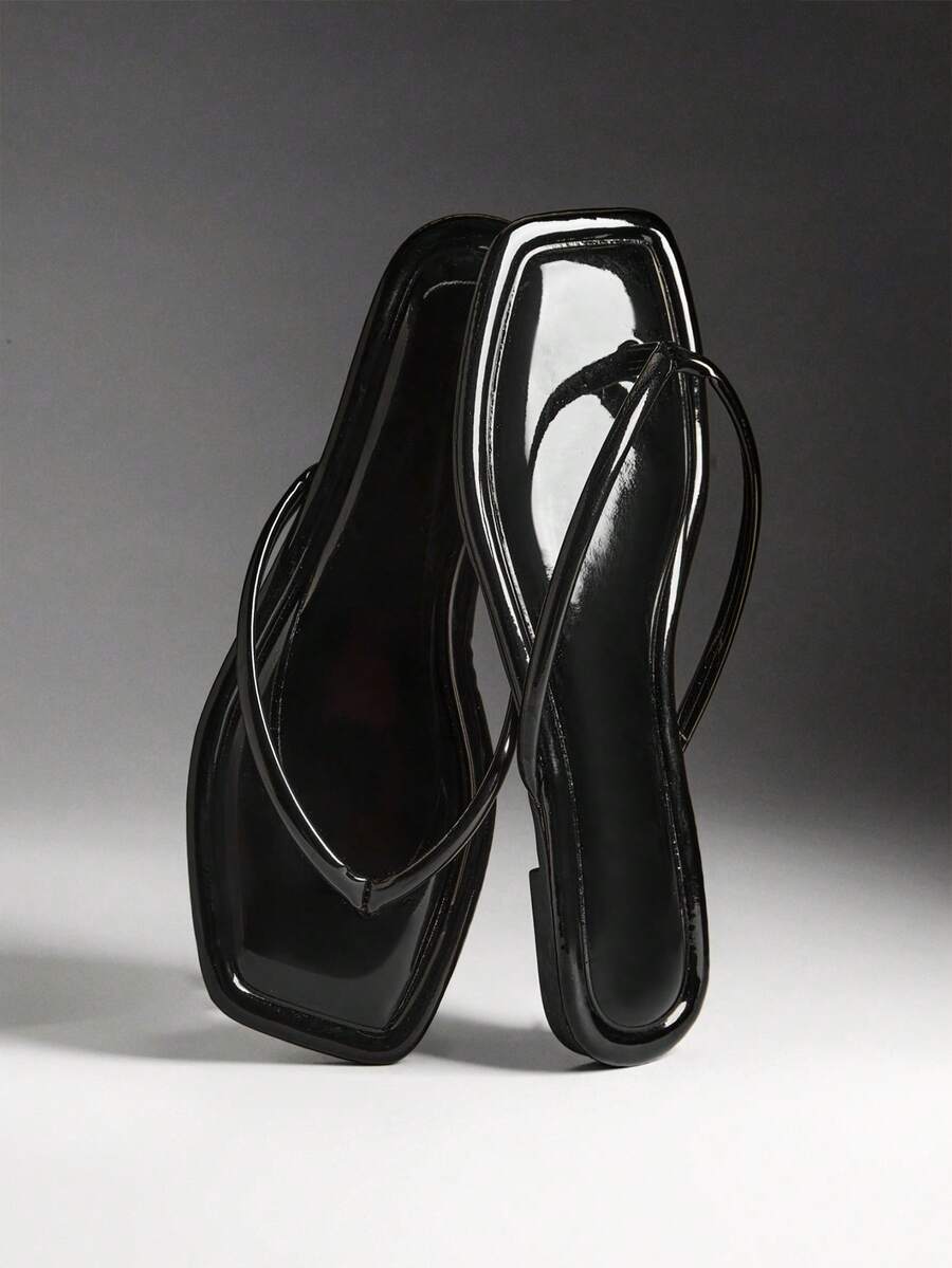 Denimoi Women Comfortable Classic Thong Flat Sandals Summer Shoes - Black - View 1