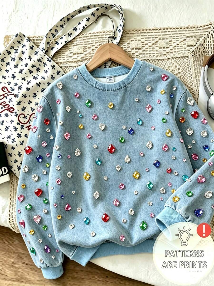 SHEIN 春秋冬季少女休閒時尚創意個性清新極簡可愛仿丹寧數位印花仿箔效果時尚休閒風基礎圓領長袖衛衣,舒適日常穿著,適合春秋冬季少女活潑氛圍上衣 - 彩色 - 查看 1