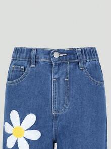 SHEIN ChillGRL 少女牛仔長褲，四季皆宜，休閒學院風，中藍色牛仔布，雛菊貼花3D刺繡，鬆緊腰頭，寬鬆直筒褲腿，舒適純棉牛仔下裝，適合日常穿著、外出、聚會、戶外、夏季度假等多種場合 - 深色水洗藍 - 查看 6