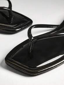 Denimoi Women Comfortable Classic Thong Flat Sandals Summer Shoes - Black - View 5