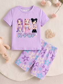 SHEIN 【随机4套，送1套】惊喜盒子！！！！30%概率获得2套！！女童睡衣，春夏新款时尚可爱卡通韩流女团印花，针织紧身弹力短袖短裤两件套睡衣（随机发货）短袖睡衣套装，夏季薄针织面料，舒适紧身圆领T恤和短裤睡衣套装 - 粉色 - 查看 6