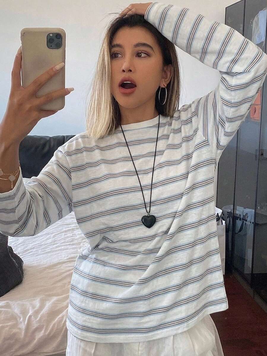 DAZY Striped Loose Drop Shoulder Long Sleeve Round Neck Women Casual T-Shirt - Blue and White - View 1