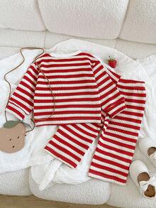 SHEIN Playful Pals 2件組女嬰休閒百搭時尚長袖上衣與長褲套裝，適合春、秋、冬日常穿著 - 紅白色 - 查看 2