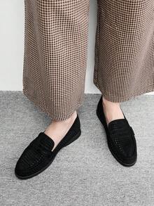 CUCCOO BIZCHIC 時尚黑色鏤空麂皮舒適通勤透氣女式樂福鞋 平底鞋 適合戶外度假購物上班日常通勤 百搭休閒女鞋 - 黑色 - 查看 4