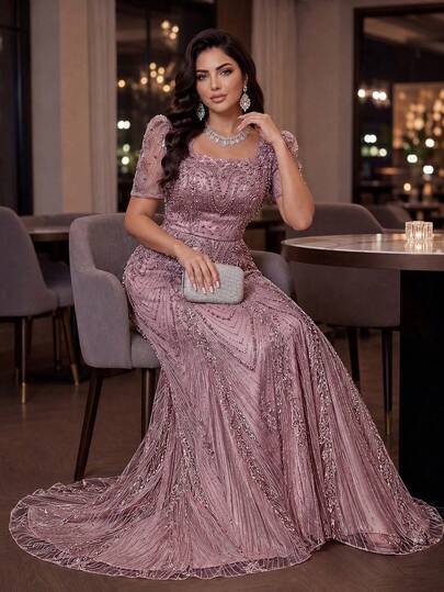 Auveirra Plus Size Dusty Pink Summer Elegant Formal Bridesmaid Prom Wedding Dress, Square Neck Short Sleeve Rhinestone & Pearl Decor A-Line Gala Dress Party