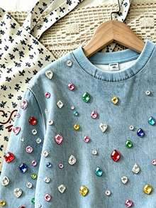 SHEIN 春秋冬季少女休閒時尚創意個性清新極簡可愛仿丹寧數位印花仿箔效果時尚休閒風基礎圓領長袖衛衣，舒適日常穿著，適合春秋冬季少女活潑氛圍上衣 - 彩色 - 查看 4