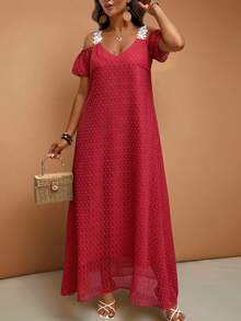 SHEIN LUNE CURVE 大尺碼春夏休閒度假優雅通勤蕾絲飾邊純色法式A字洋裝 - 酒紅色 - 查看 3