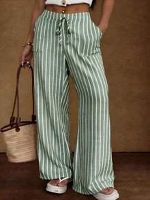 SHEIN LUNE Celana Kasual Potongan Lebar dengan Tali Serut dan Pinggang Elastis, Motif Garis Vertikal Hijau dan Putih, Saku Samping, Bahan Mirip Linen, Model Lurus. - Hijau - View 5