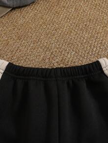 Playful Pals 2件組男孩大學風字母印花刺繡素色拼接前開扣休閒棒球長袖夾克與長褲套裝，羅紋領口、袖口與下擺設計，適合秋冬、戶外、街頭、日常穿著、運動、上學、旅行、度假 - 黑色 - 查看 8