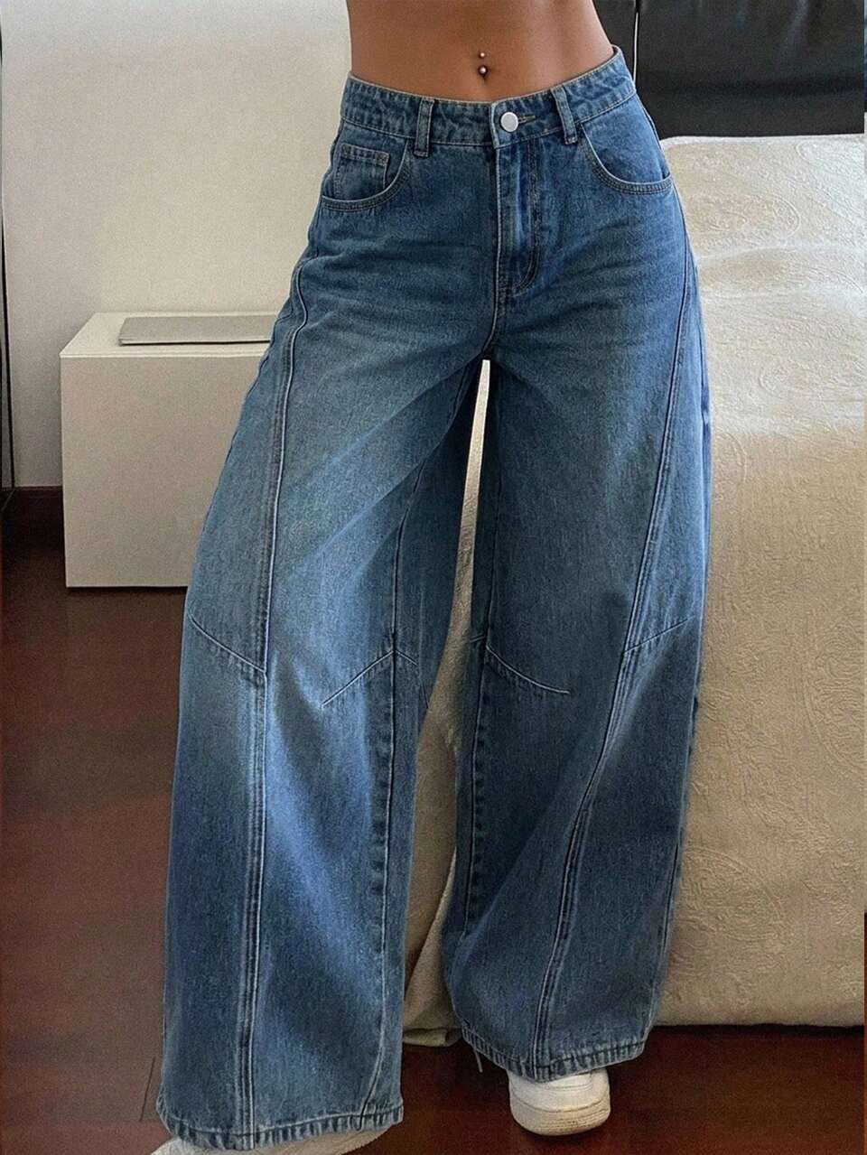Women's Regular Mid-Waist Split Design Curved Leg Street Casual Denim Jeans Fall