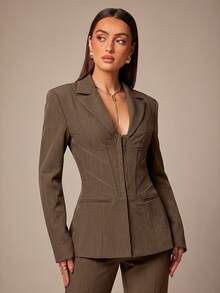 Silquee This Elegant, Slim-Fit Brown Long-Sleeve Blazer Features A Lapel Collar And A Bodice-Style Construction With Waist Seams, Making It Suitable For Both - Brown - View 7