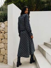 Nöista Green Plaid Blouse And Wrap Skirt Set. Fall, Office Wear, Dinner Plans And Elegant Style. - Green - View 9