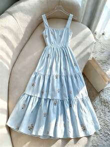 SHEIN Franclia 碎花洋裝 春夏清新甜美 收腰層次裙 - 藍色 - 查看 2