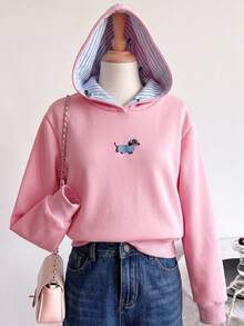 SHEIN 1件女童軟綿可愛甜美風粉色連帽衛衣，柔軟面料，寬鬆版型，舒適穿著，正面印花臘腸犬幼犬圖案，連帽內裡藍白條紋滿版印花配同款幼犬圖案，羅紋袖口與下擺，簡約百搭日常穿著，校園穿搭，中厚度，秋冬款 - 粉色 - 查看 6