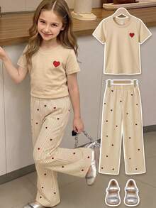 SHEIN Elladie kids 2件組基礎休閒懶人純色套裝，圓領短袖T恤搭配條紋布料直筒長褲，適合日常出遊與多種場合，春夏四季兒童舒適日常夏日穿搭 - 杏色 - 查看 6
