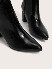 Enchnt Women Crocodile Embossed Side Zipper Chunky Heeled Boots, Fashion Outdoor Boots Dress,Style With Dress - Black - View 2