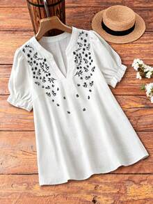 SHEIN LUNE CURVE 大尺碼女款刺繡春夏浪漫時尚百搭日常通勤休閒襯衫 - 白色 - 查看 3