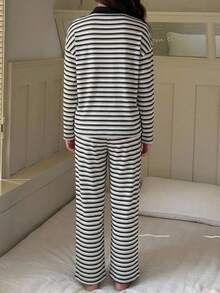 Dazy Kids 青少年女孩條紋上衣與長褲居家休閒服 - 黑與白 - 查看 3