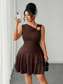 Elenzga Plus Size Elegant Vintage Romantic Fashion Asymmetric Neckline Sleeveless Pleated Waist Floral Decor Fitted Dress For Women, Suitable For Date, Party, Daily Wear, Summer Dress, Sleeveless Dress - Brown - View 3