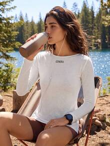 Exploreva Exploreva Damen T-Shirt mit Buchstabenprint, Rundhalsausschnitt, Langarm und Seitenschlitz für Outdoor - Beige - Übersicht 2