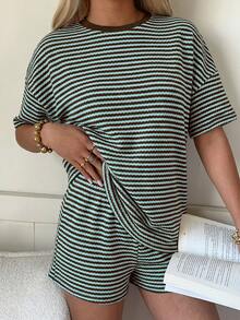 SHEIN EZwear 女士条纹圆领短袖T恤和短裤套装 - 咖啡棕 - 查看 3