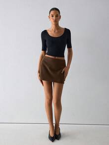 ATUI Studio Women's Fashion Sexy All-Match Solid Color Mini Skirt, Slim Fit Bodycon Anti-Exposure Versatile Leather Vintage Hot Girl Style Going Out Dark Brown Autumn - Brown - View 4